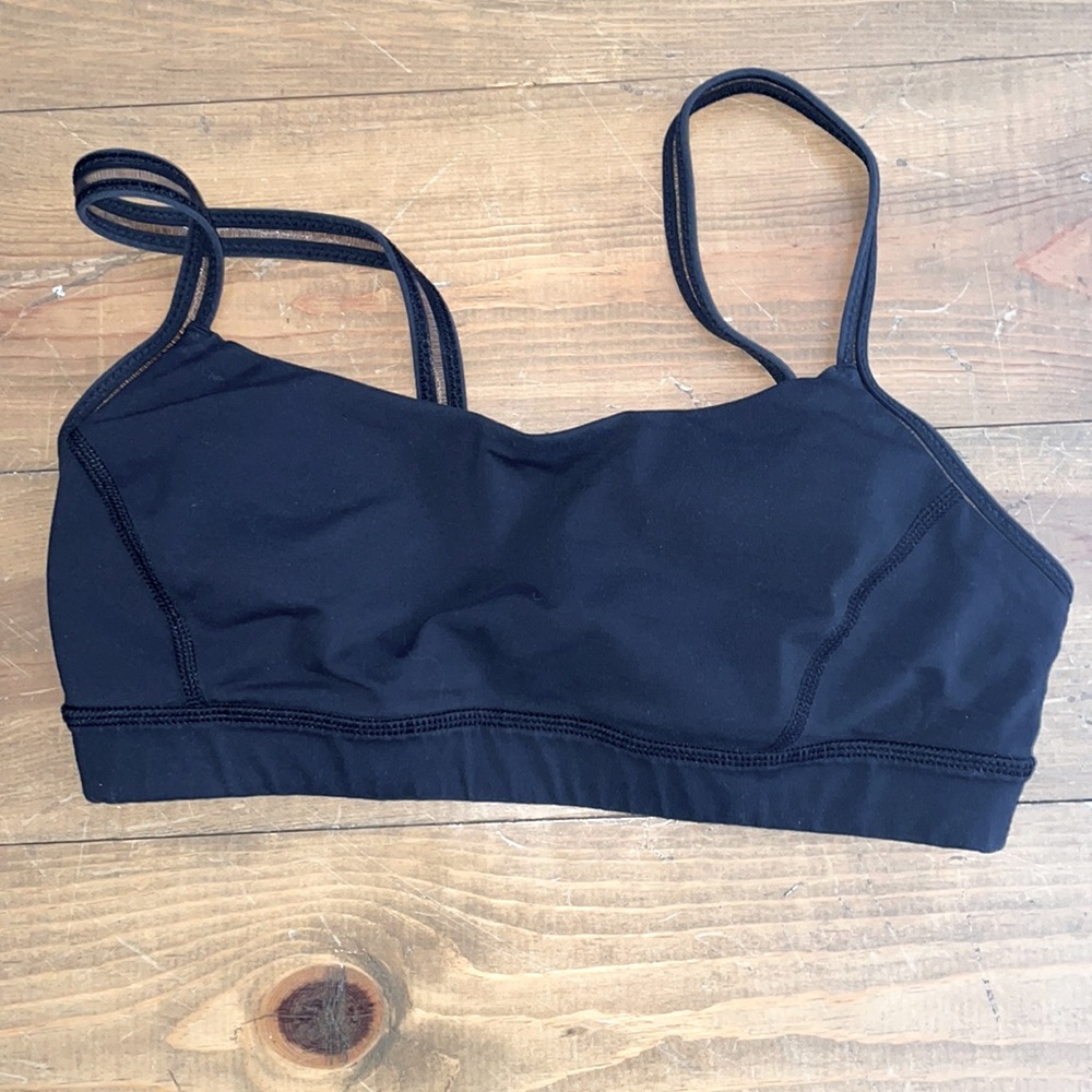 Lululemon black bra
